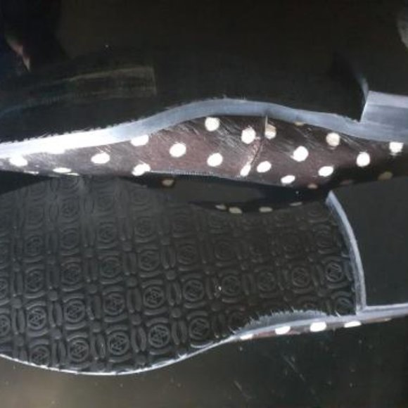 size 8 calf hair black and white polka dot flats (New never worn) - Picture 2 of 2
